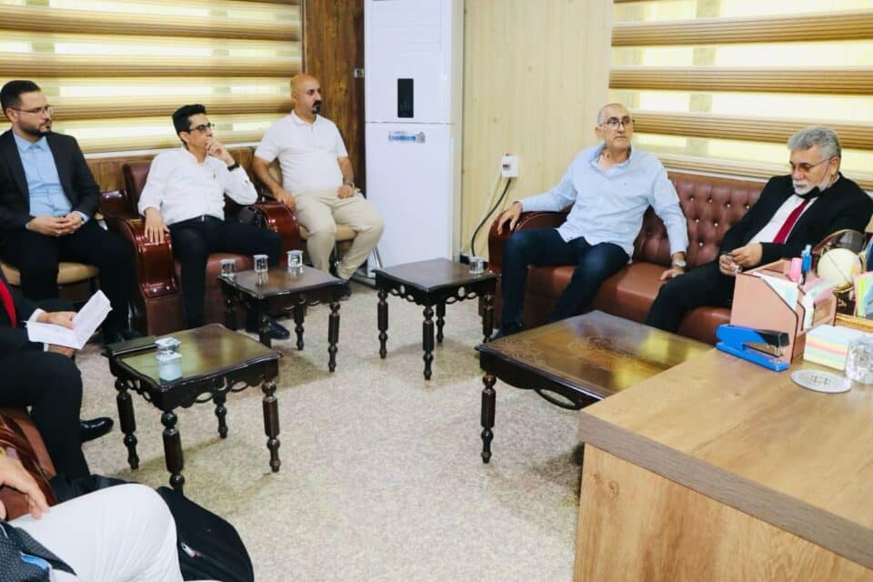 صورة من مقال: وفد طبي أسترالي في ذي قار لإجراء عمليات مجانية لمرضى الأنف والأذن والحنجرة